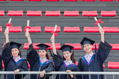 天津财经大学在职研究生请假