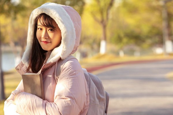 内蒙古大学在职研究生学费标准