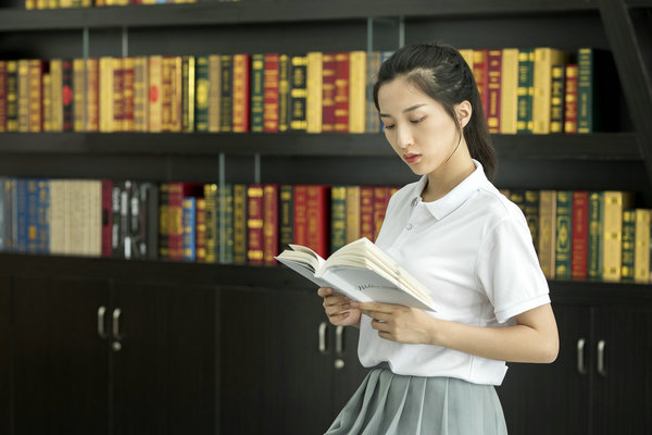 香港岭南大学在职研究生免考政策
