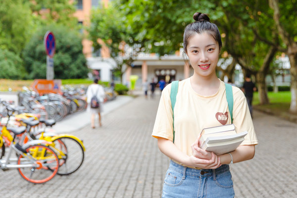 广东外语外贸大学在职研究生一年考试次数