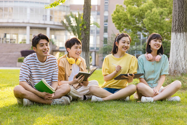 美国渥太华大学在职研究生报名和考试时间