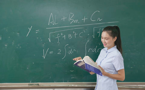 南京大学工商管理(MBA)在职研究生怎么样？是双证吗？