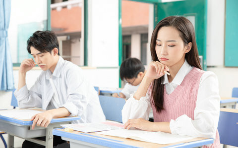中国人民大学电子与信息在职研究生好考吗？学制几年？