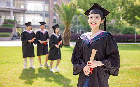 东北大学公共管理(MPA)在职研究生考试科目包括哪些？