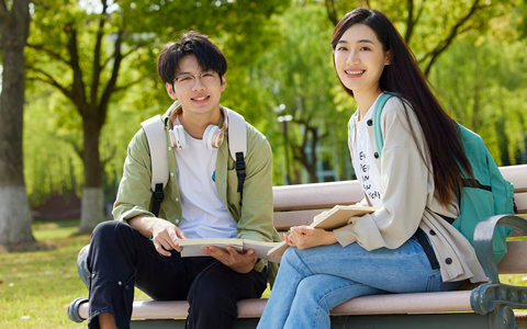 复旦大学工商管理(MBA)在职研究生考试科目包括哪些？