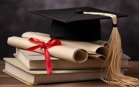 吉林大学护理学在职研究生好考吗？学制几年？