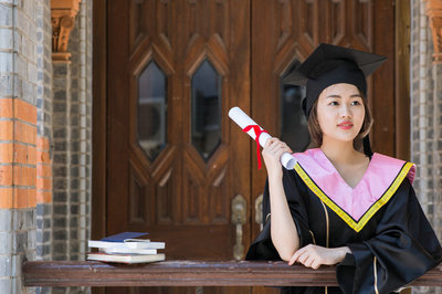 中南财经政法大学在职研究生上课方式