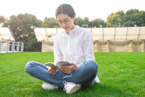 英国萨福克大学在职研究生分数线