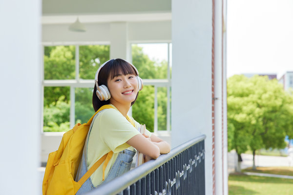 中南财经政法大学在职研究生学费