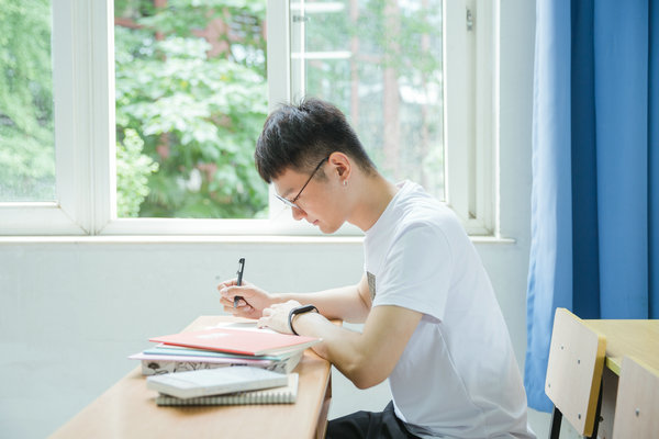 内蒙古科技大学在职研究生考试难度系数及通过率