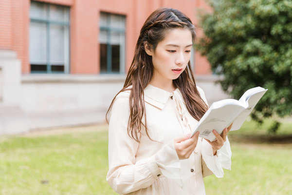 欧洲塞万提斯大学国际硕士学费