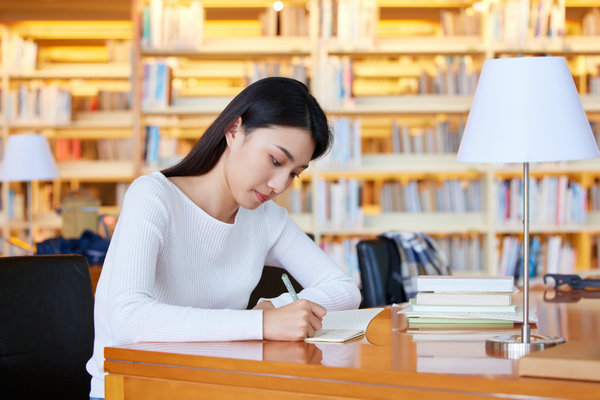 河北科技师范学院在职研究生学费