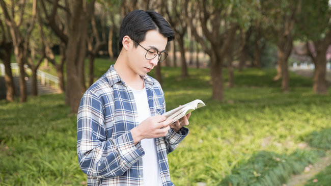 中医学在职研究生学费