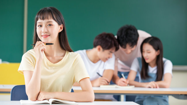 扬州大学在职研究生学费