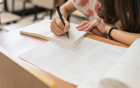 北京理工大学公共管理(MPA)在职研究生考试科目包括哪些？