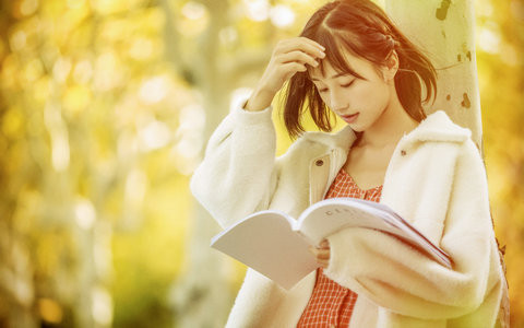 中央民族大学戏剧在职研究生考试科目包括哪些？
