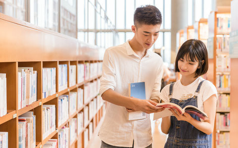 南开大学世界经济在职研究生考试科目包括哪些？