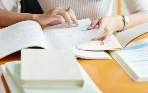 清华大学高级工商管理(EMBA)在职研究生报考条件及要求是什么？