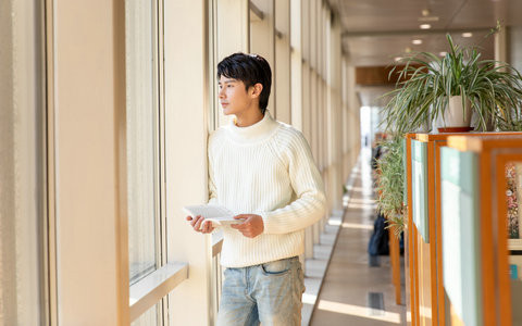 西南财经大学非全日制研究生学费一年多少钱？