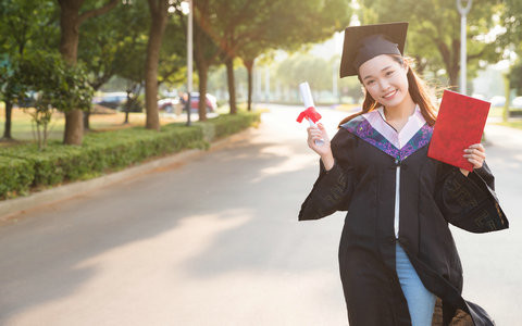 大连海洋大学非全日制研究生学费一年多少钱？