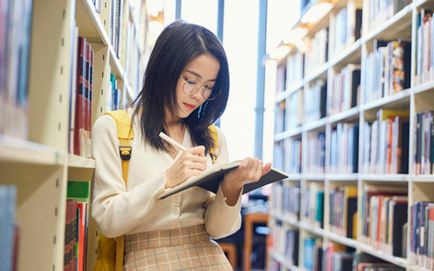 中国计量大学非全日制研究生学费一年多少钱？