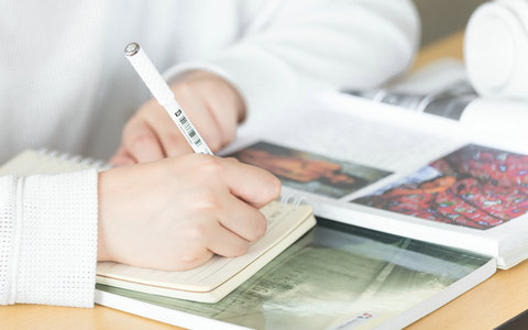 新疆师范大学非全日制研究生学费缴纳方式
