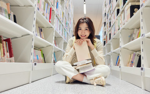 大连大学非全日制研究生学费