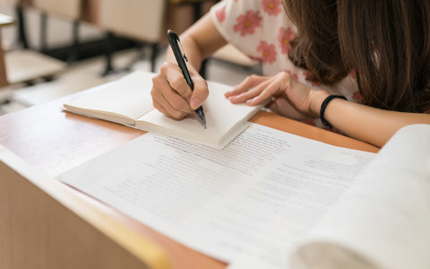 复旦大学高级工商管理(EMBA)在职研究生报考条件及要求