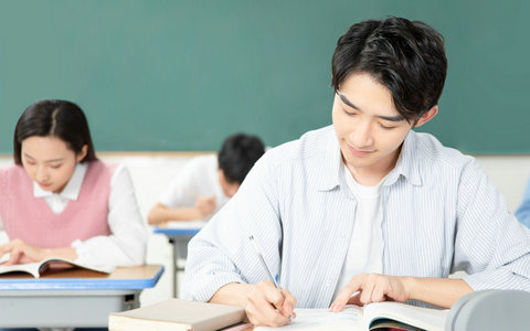 齐齐哈尔大学非全日制研究生报考条件