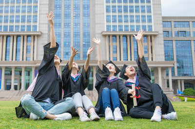 苏州大学在职研究生学费