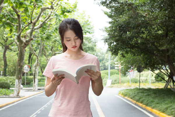 内蒙古科技大学在职研究生费用区间