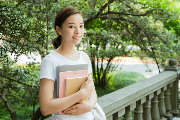 马来西亚莱佛士大学在职研究生考试科目