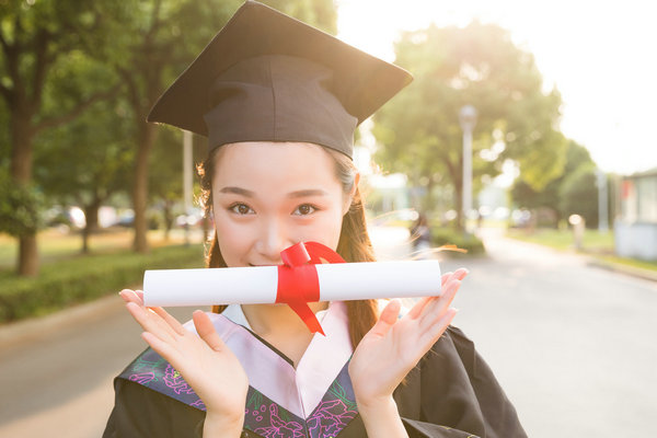 广东外语外贸大学非全日制研究生招生专业和简章查询渠道