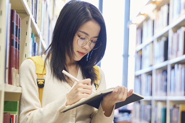 中国语言文学同等学力申硕在职研究生院校招生信息