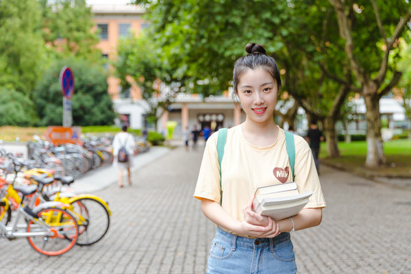 上海对外经贸大学同等学力申硕招生专业及报考简章查询网站