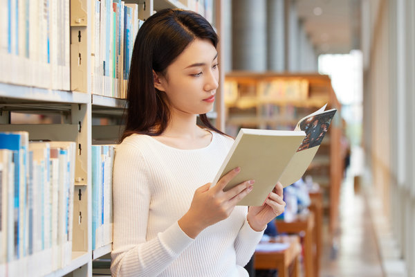 南京大学在职研究生学费