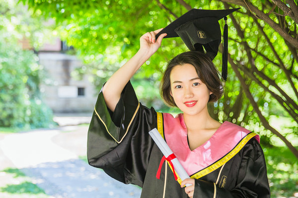 天津财经大学在职研究生拿证年限及学费