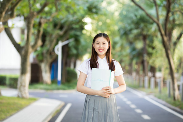 山东大学在职研究生学费标准