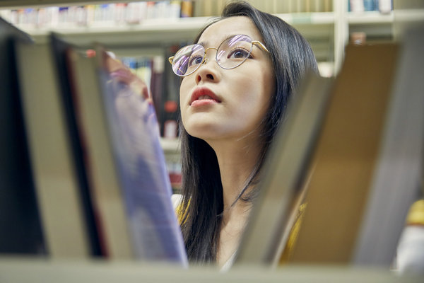 云南大学在职研究生学费