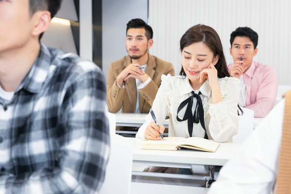 郑州大学在职研究生报名和考试时间