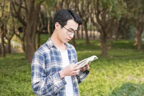 安徽大学社会工作在职研究生学费