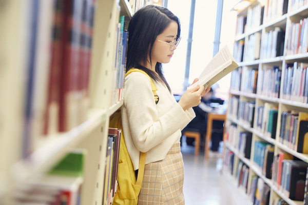 天津商业大学在职研究生上课时间