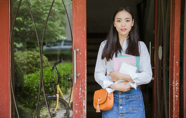 西班牙巴塞罗那大学国际硕士在职研究生招生人群