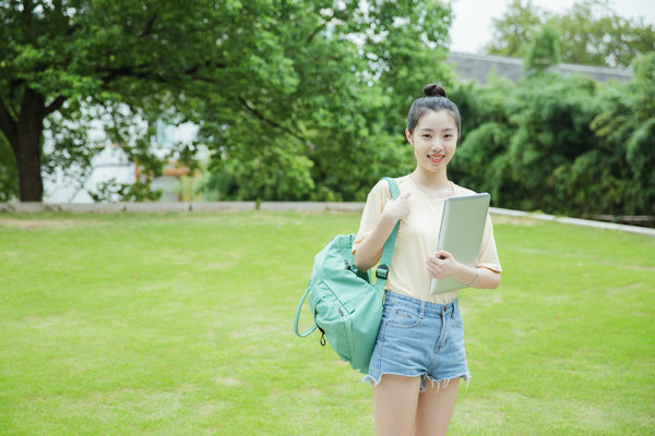 英国伦敦城市大学在职研究生招生对象