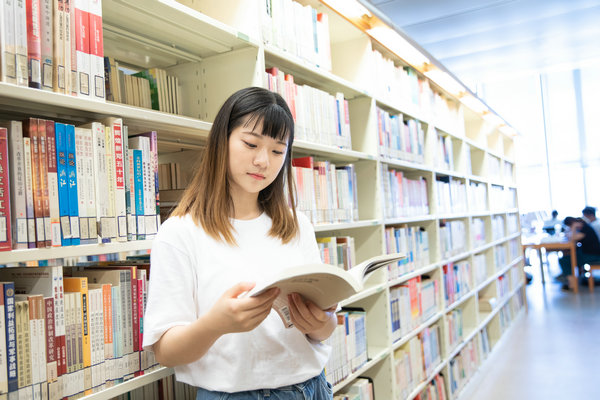 西班牙穆尔西亚大学在职研究生报考要求