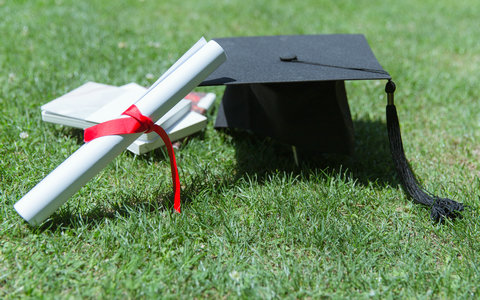 2025年安徽医科大学非全日制研究生学院学费学制