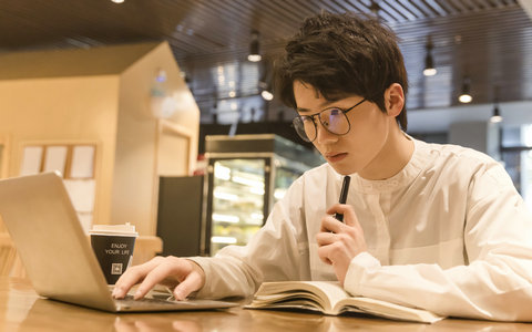 华东师范大学集成电路工程在职研究生学费
