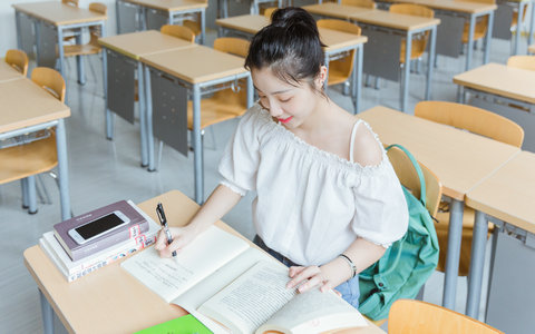 广东在职研究生院校排名、招生专业及学费