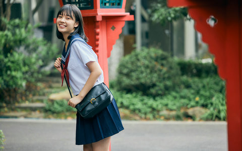 复旦大学公共管理(MPA)在职研究生学费一年多少钱？