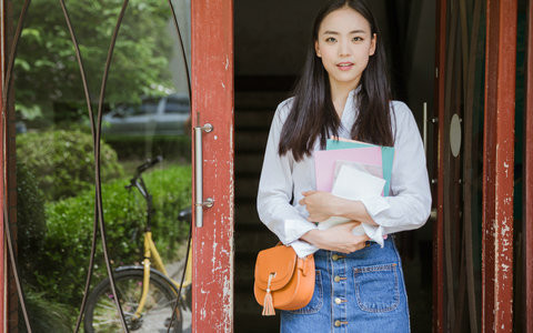 2025年南京大学新闻传播学在职研究生招生简章，速览！